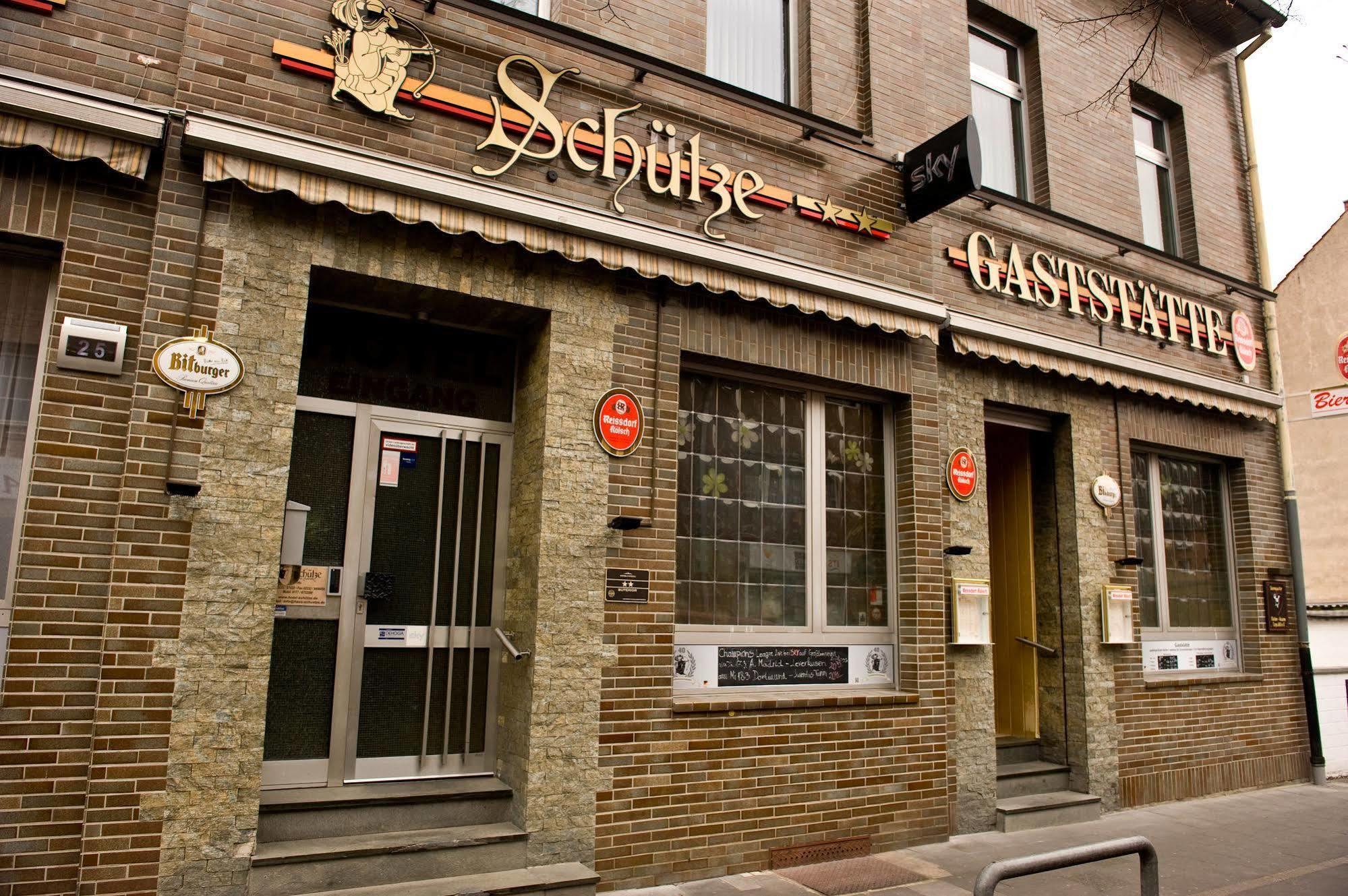 Hotel Schuetze Superior Хюрт Экстерьер фото