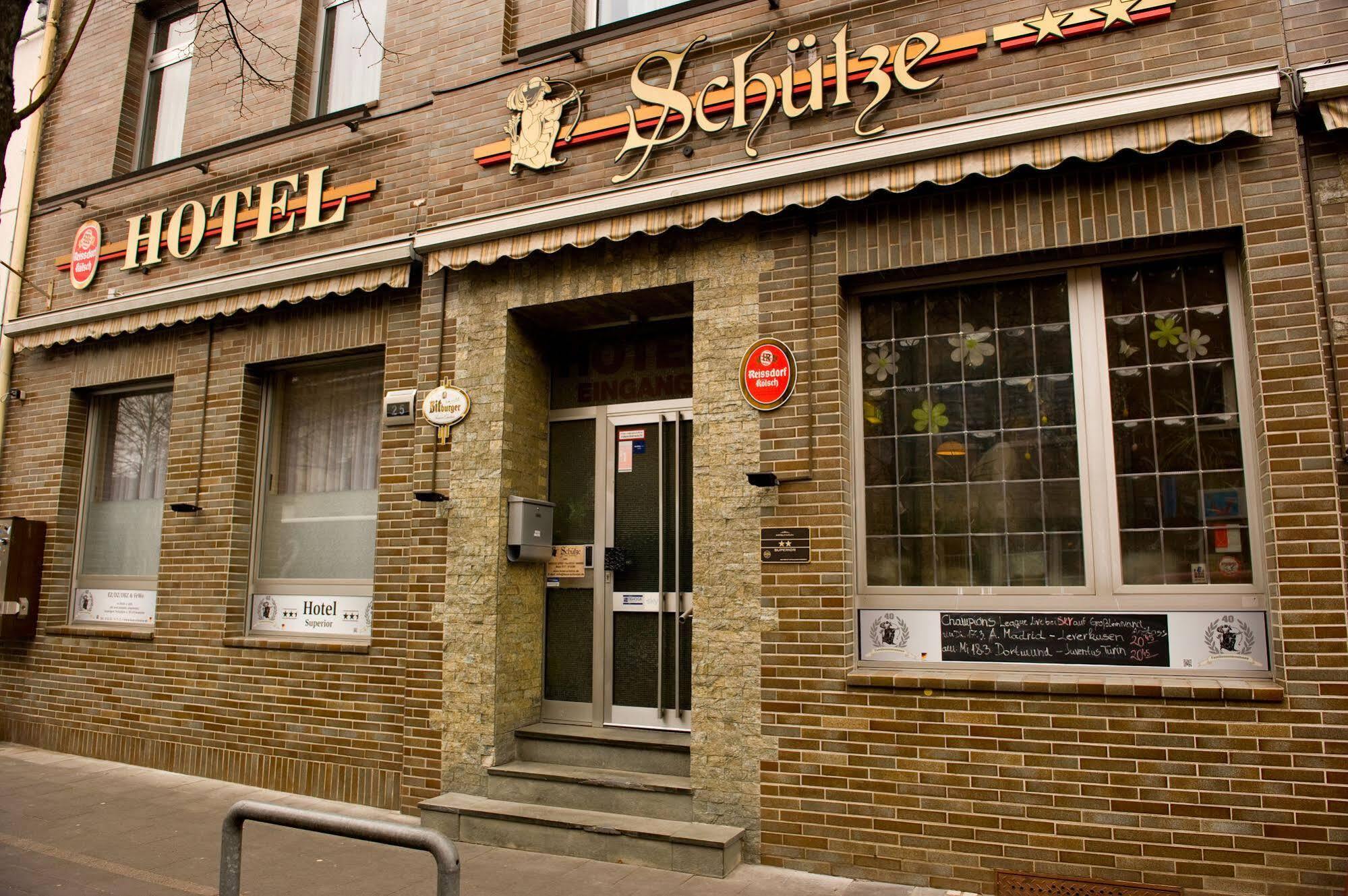 Hotel Schuetze Superior Хюрт Экстерьер фото